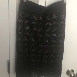 Bebe lace pencil skirt